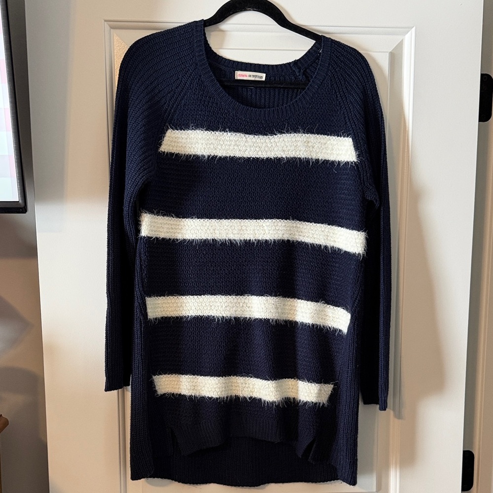 Zenana Outfitters Sweater